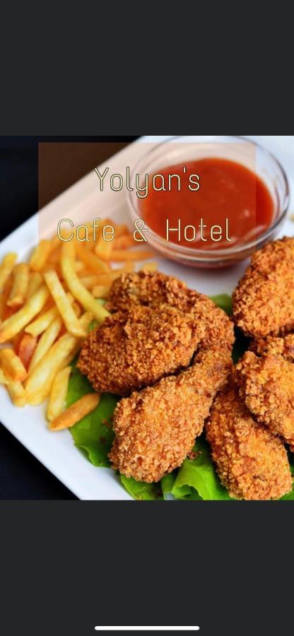 Yolyans Hotel Goris Eksteriør bilde